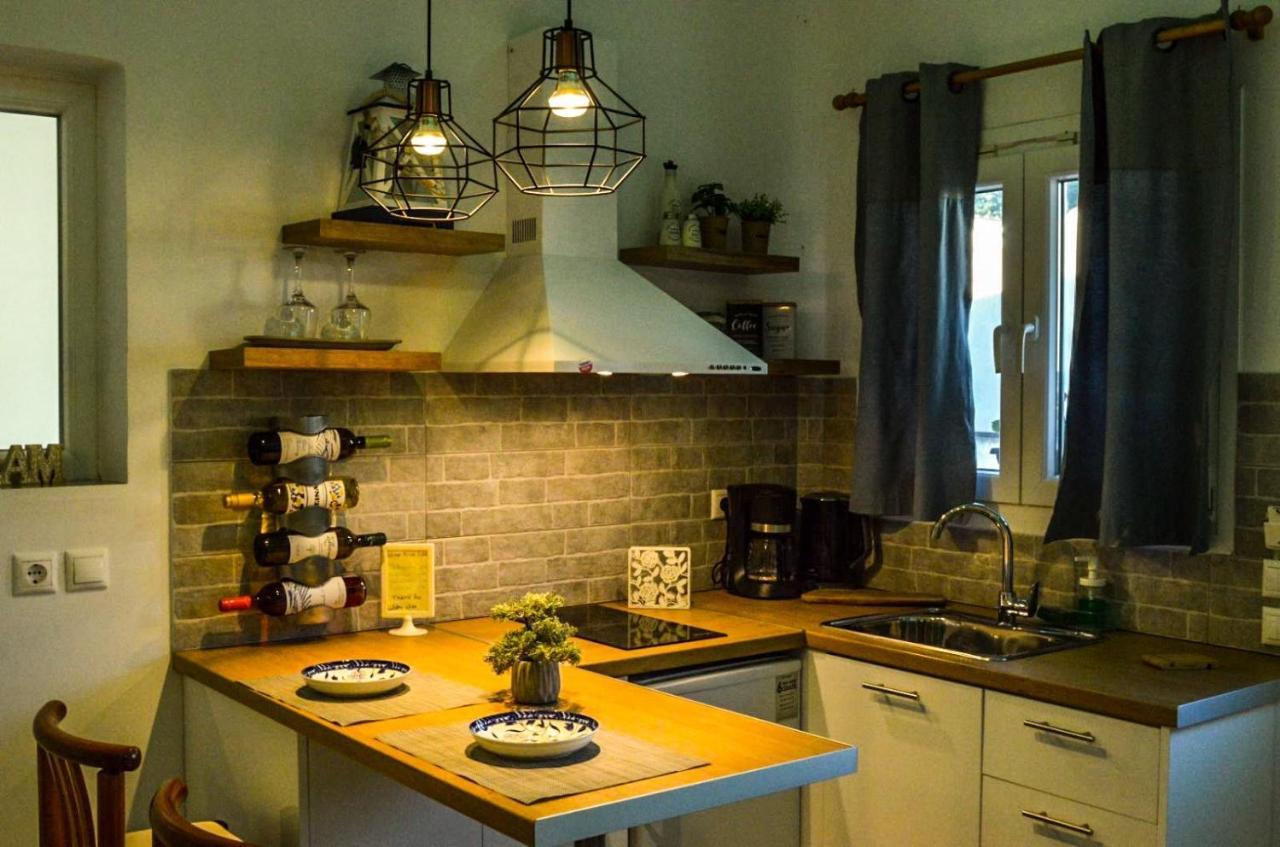 Golden Mile Studio-Apartment Ypsos Zewnętrze zdjęcie